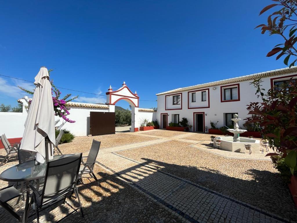 Cortijo Dominguez - Rural Experience Villa Лусена Екстериор снимка